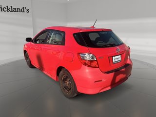 2010 Toyota Matrix FWD 5M in Stratford, Ontario - 4 - w320h240px