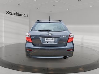 2010 Toyota Matrix FWD 4A in Stratford, Ontario - 3 - w320h240px