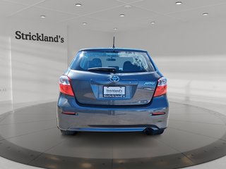 2014 Toyota Matrix 5M in Stratford, Ontario - 3 - w320h240px