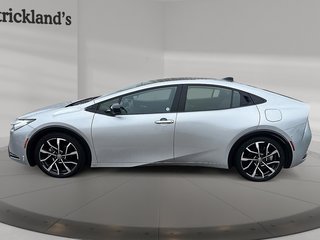 2024 Toyota Prius Plug-in Hybrid XSE Premi in Stratford, Ontario - 5 - w320h240px