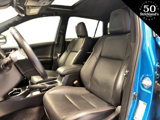 2018  RAV4 Hybrid SE in Stratford, Ontario - 6 - w320h240px