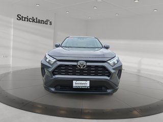 2025 Toyota RAV4 Hybrid XLE AWD in Stratford, Ontario - 2 - w320h240px