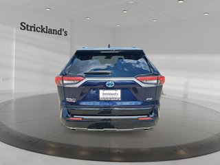 2024 Toyota RAV4 PLUG-IN HYBRID XSE AWD in Stratford, Ontario - 3 - w320h240px