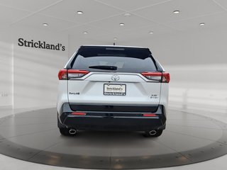 2025 Toyota RAV4 Plug-in Hybrid XSE AWD in Stratford, Ontario - 3 - w320h240px