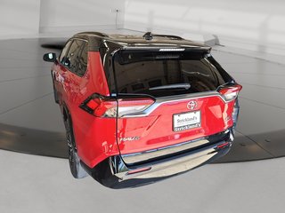 2025 Toyota RAV4 Plug-in Hybrid XSE AWD in Stratford, Ontario - 4 - w320h240px