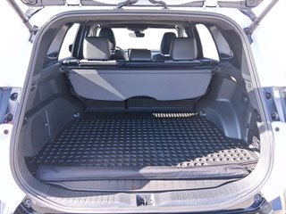 2026 Toyota RAV4 Plug-in Hybrid RAV4 PHEV XSE AWD in Stratford, Ontario - 6 - w320h240px