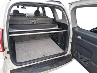 2008 Toyota RAV4 LIMITED 4A in Stratford, Ontario - 4 - w320h240px