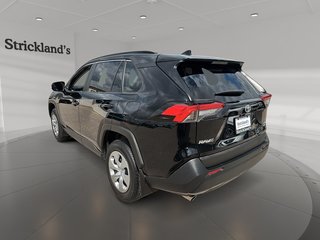 2020 Toyota RAV4 AWD LE in Stratford, Ontario - 4 - w320h240px
