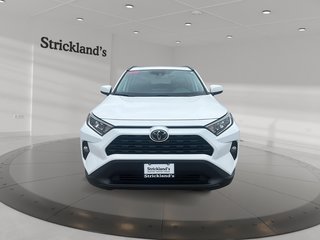 2020 Toyota RAV4 AWD XLE in Stratford, Ontario - 2 - w320h240px