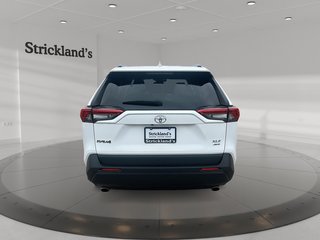 2020 Toyota RAV4 AWD XLE in Stratford, Ontario - 3 - w320h240px