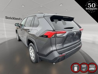 2021  RAV4 LE AWD in Stratford, Ontario - 4 - w320h240px