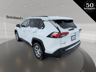 2021 Toyota RAV4 LE FWD in Stratford, Ontario - 4 - w320h240px