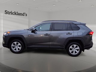 2021 Toyota RAV4 LE AWD in Stratford, Ontario - 5 - w320h240px
