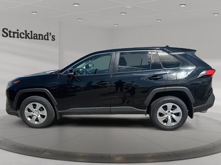 2022 Toyota RAV4 LE AWD in Stratford, Ontario - 5 - w320h240px