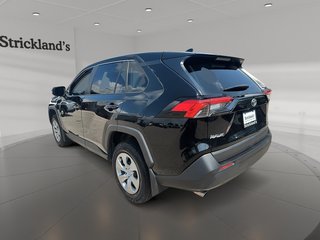 2022 Toyota RAV4 LE AWD in Stratford, Ontario - 4 - w320h240px