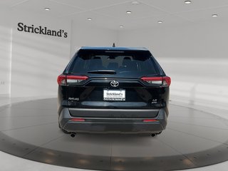 2022 Toyota RAV4 LE AWD in Stratford, Ontario - 3 - w320h240px