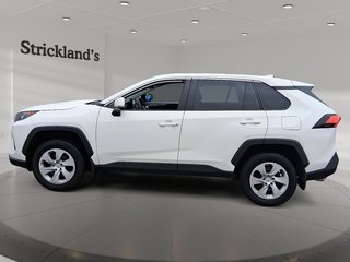 2022 Toyota RAV4 LE AWD in Stratford, Ontario - 5 - w320h240px