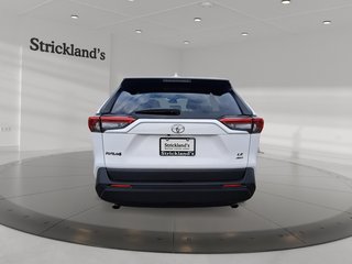 2024 Toyota RAV4 LE AWD in Stratford, Ontario - 3 - w320h240px