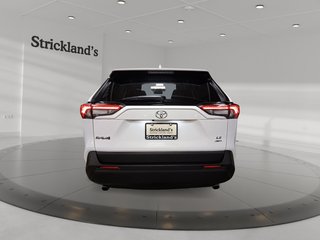 2024 Toyota RAV4 LE AWD in Stratford, Ontario - 3 - w320h240px