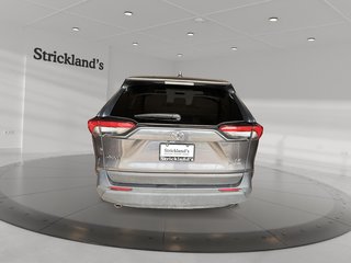 2024 Toyota RAV4 LE AWD in Stratford, Ontario - 3 - w320h240px