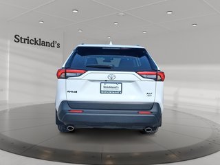2025 Toyota RAV4 XLE AWD in Stratford, Ontario - 3 - w320h240px