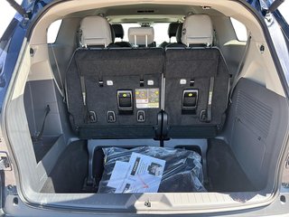 2024 Toyota Sienna Hybrid Sienna XLE 8-Pass in Stratford, Ontario - 6 - w320h240px