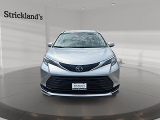 2024 Toyota Sienna Hybrid Sienna LE AWD 8-Pass in Stratford, Ontario - 2 - w320h240px