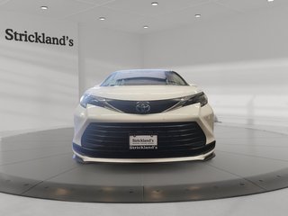 2024 Toyota Sienna Hybrid Sienna LE AWD 8-Pass in Stratford, Ontario - 2 - w320h240px