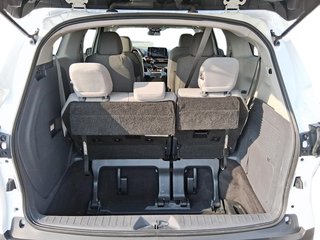 2024 Toyota Sienna Hybrid Sienna LE AWD 8-Pass in Stratford, Ontario - 6 - w320h240px