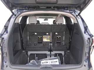2025 Toyota Sienna Hybrid Sienna XLE 8-Pass in Stratford, Ontario - 6 - w320h240px