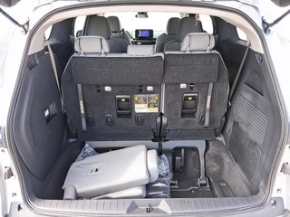 2025 Toyota Sienna Hybrid Sienna LE AWD 8-Pass in Stratford, Ontario - 6 - w320h240px