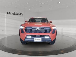 2025 Toyota Tacoma 4X4 Tacoma Double Cab AT in Stratford, Ontario - 2 - w320h240px
