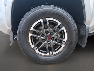2025 Toyota Tacoma 4X4 Tacoma Double Cab AT in Stratford, Ontario - 6 - w320h240px