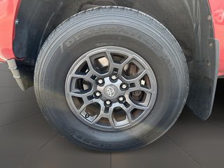2016 Toyota Tacoma 4x4 Access Cab V6 SR5 6A in Stratford, Ontario - 6 - w320h240px