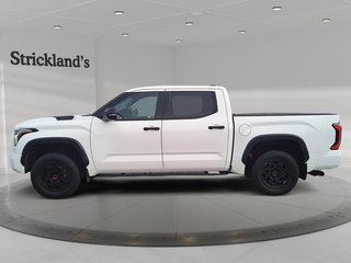 2023  TUNDRA HYBRID CrewMax Limited in Stratford, Ontario - 5 - w320h240px