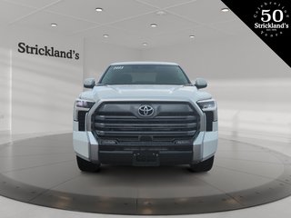 2023  TUNDRA HYBRID CrewMax Limited in Stratford, Ontario - 2 - w320h240px