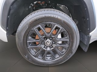 2025 Toyota Tundra Hybrid CrewMax Limited in Stratford, Ontario - 6 - w320h240px