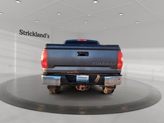 2015 Toyota Tundra 4x4 CrewMax SR5 5.7 6A in Stratford, Ontario - 5 - w320h240px