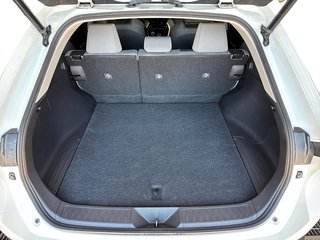 2021 Toyota Venza Hybrid Venza LE in Stratford, Ontario - 6 - w320h240px