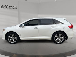 2009 Toyota Venza 6A in Stratford, Ontario - 5 - w320h240px