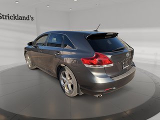 2016 Toyota Venza V6 AWD 6A in Stratford, Ontario - 4 - w320h240px