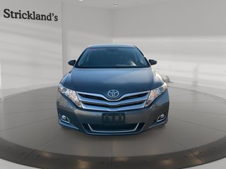2016 Toyota Venza V6 AWD 6A in Stratford, Ontario - 2 - w320h240px
