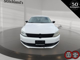 2013  Jetta Trendline plus 2.0 5sp in Stratford, Ontario - 2 - w320h240px