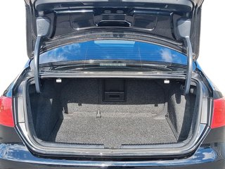 2013 Volkswagen Jetta Comfortline 2.0 TDI 6sp DSG at w/Tip in Stratford, Ontario - 6 - w320h240px
