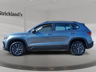 2024 Volkswagen Taos Trendline 1.5T 8sp at w/ Tip in Stratford, Ontario - 3 - w320h240px