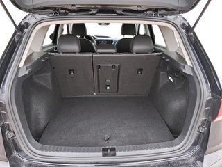 2024 Volkswagen Taos Comfortline 1.5T 7sp at DSG w/ Tip 4M in Stratford, Ontario - 6 - w320h240px