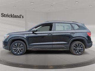 2024 Volkswagen Taos Trendline 1.5T 8sp at w/ Tip in Stratford, Ontario - 3 - w320h240px