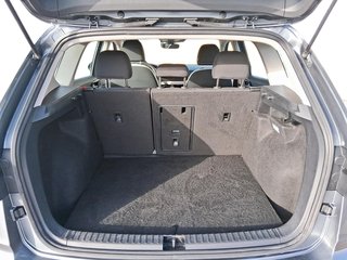 2025 Volkswagen Taos Trendline 4MOTION in Stratford, Ontario - 6 - w320h240px