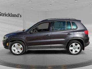 2016 Volkswagen Tiguan Trendline 2.0T 6sp at w/Tip in Stratford, Ontario - 5 - w320h240px