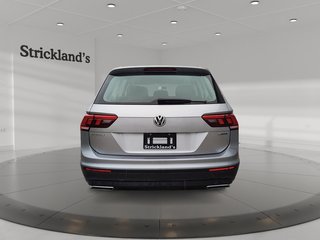 2020  Tiguan Trendline 2.0T 8sp at w/Tip 4M in Stratford, Ontario - 3 - w320h240px